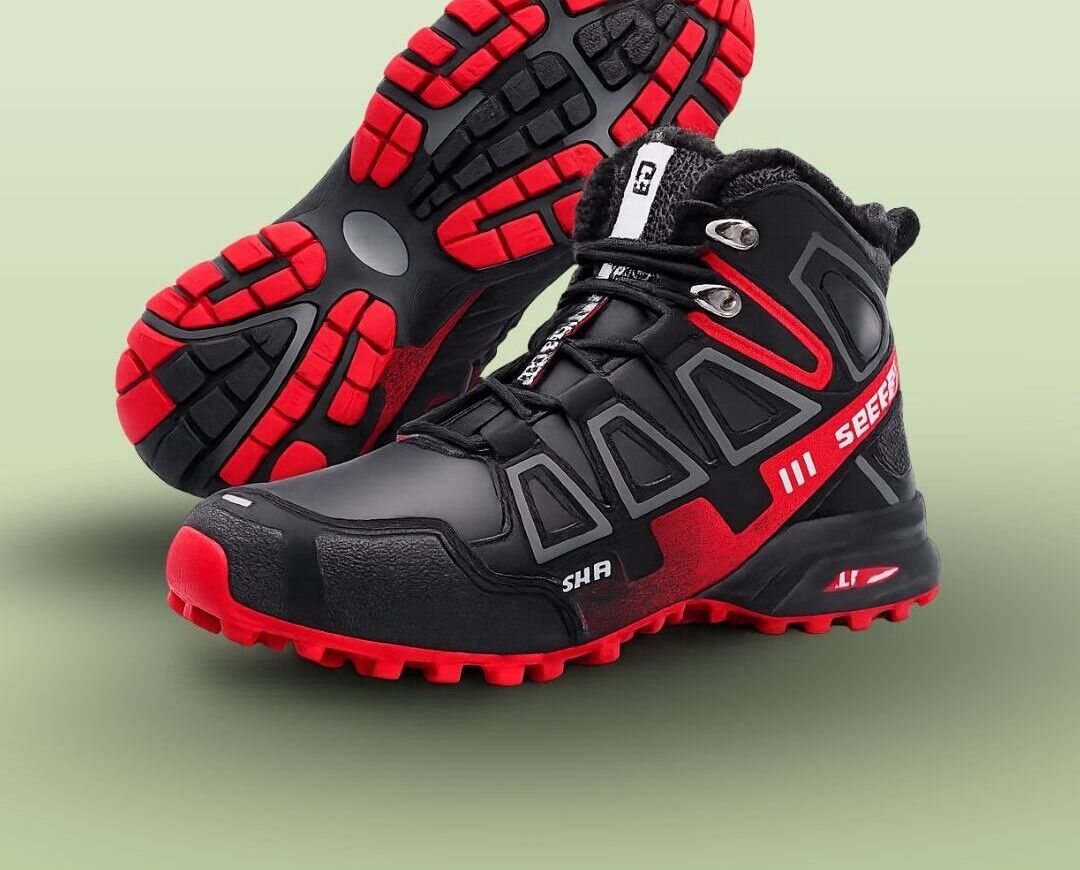 OrthoTrekking Pro in Schwarz-Rot mit Ansicht der Profilsohle